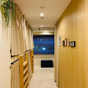 ホステル Bnb+ Toranomon