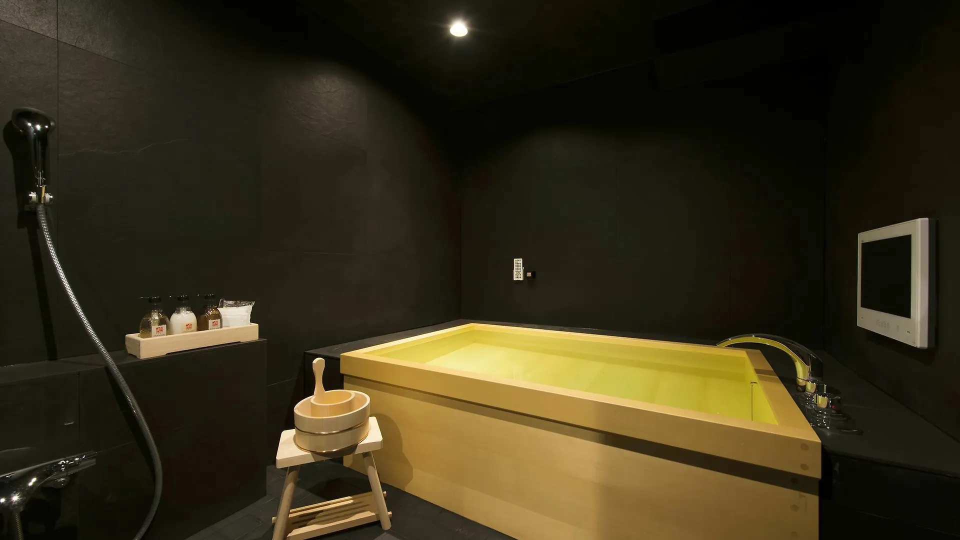 Ryokan & Day Shizuku Tokyo